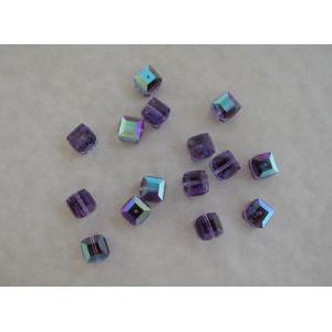 5601 Cube - 8 mm Tanzanite AB