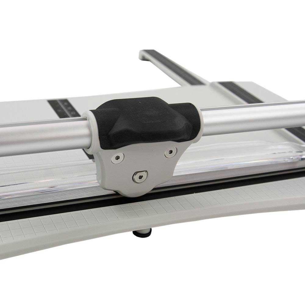 Tim Holtz / Tonic Studios Rotary Media Trimmer [3960EUS] - SHIPS SEPARATELY - Image 3