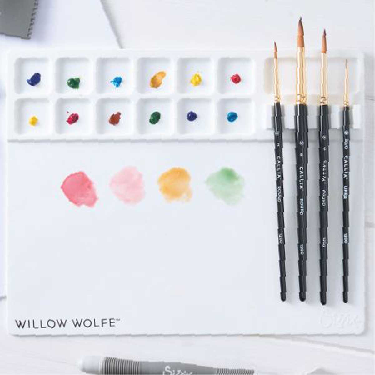 Willow Wolfe / Sizzix - Media Mat [667034]